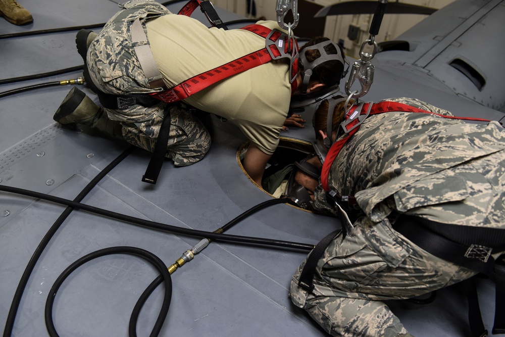 193rd SOW Airmen conduct confined spaces exercise