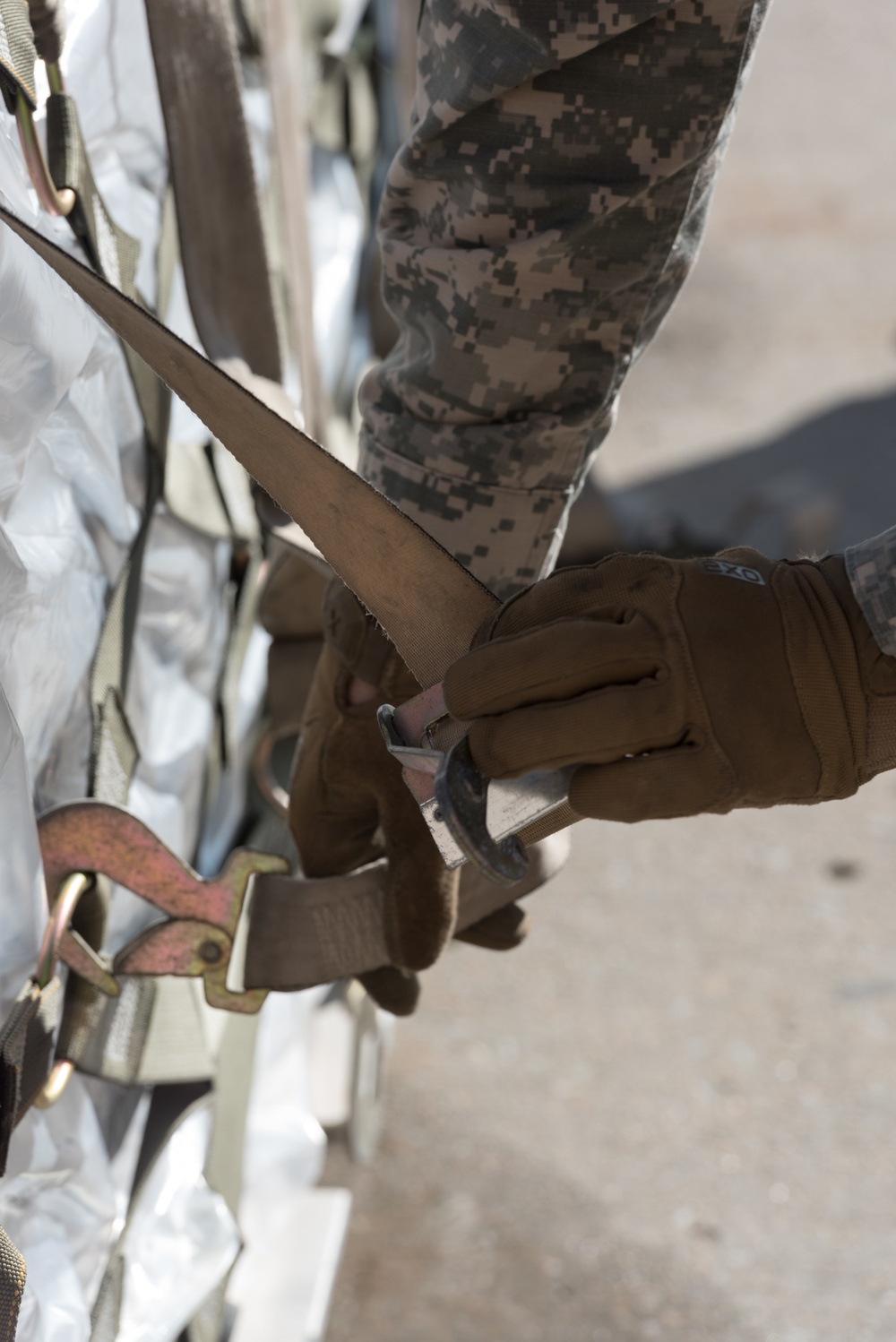 55th LRS shares air cargo knowledge with 561st RSG