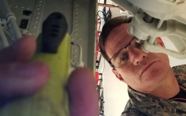 Reservists, Guardsmen fill temporary crucial gap in maintenance manpower