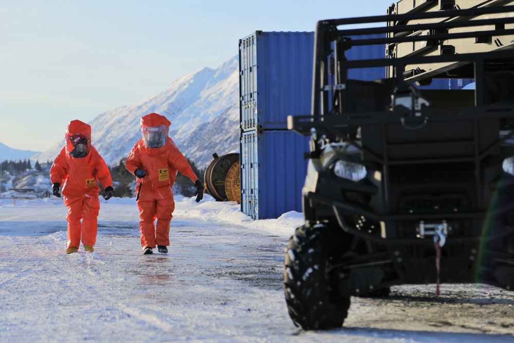 Alaska National Guard’s exercise Arctic Eagle tests radiological response in Valdez