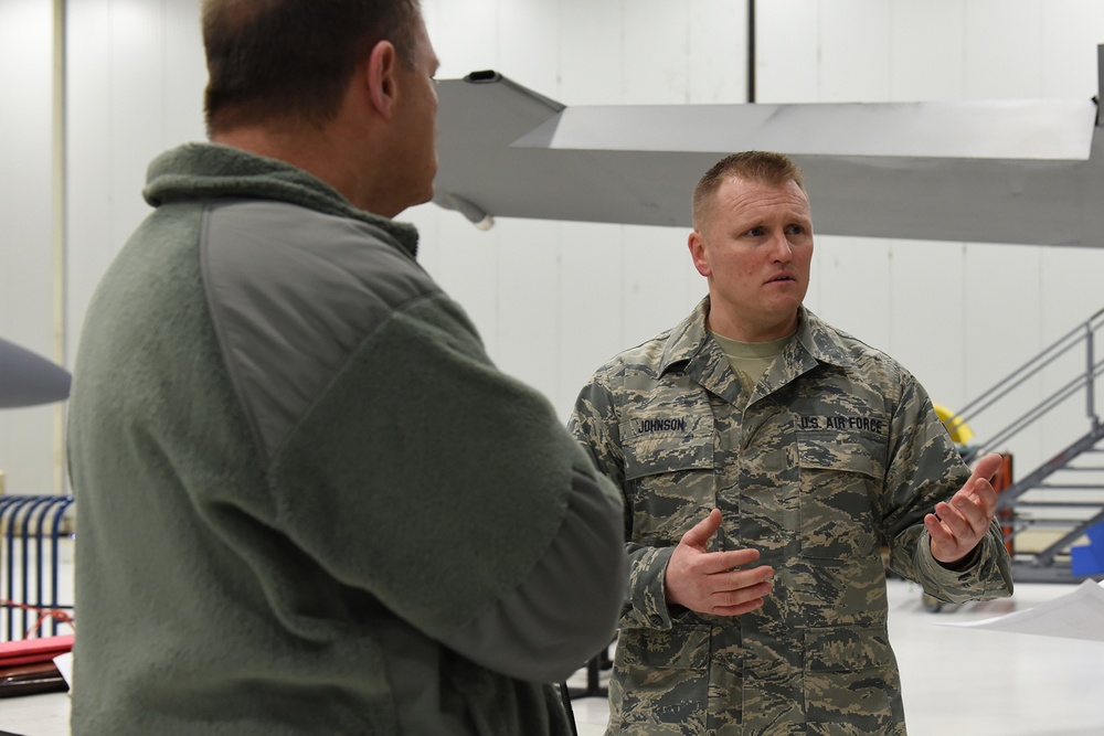 Oregon TAG visits Kingsley Field