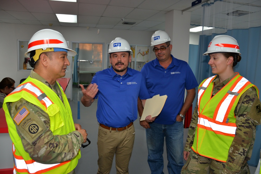 Corps repairs roof at Clinical Diagnostic Center in Puerto Rico