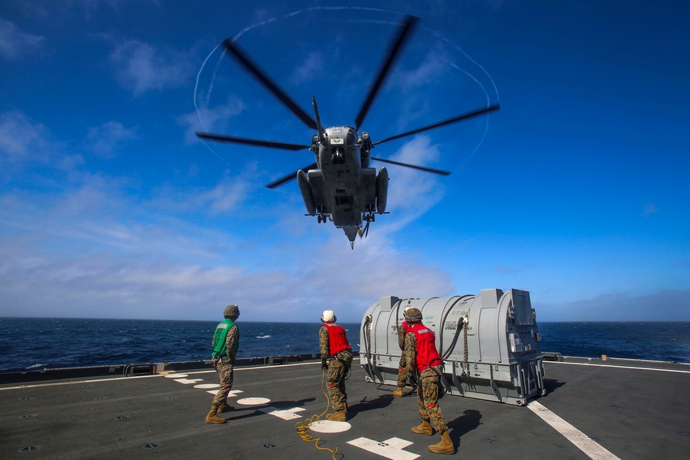 Heavy Lifting: 26th MEU moves Harrier engines