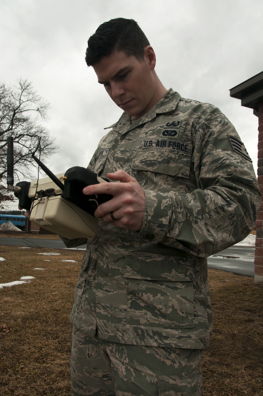 104th EOD Airmen support FBI, State Police, Boston Marathon