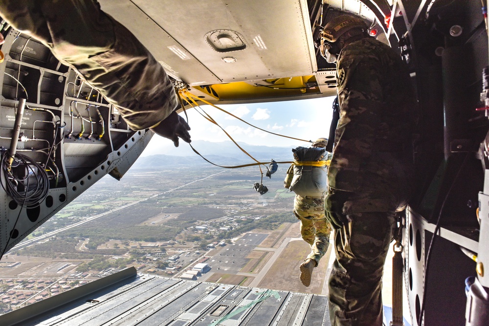 Flying Iguana static line airborne exercise