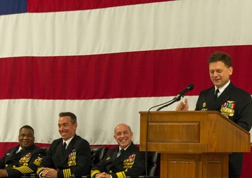 Strike Fighter Wing Atlantic Holds Change of Command