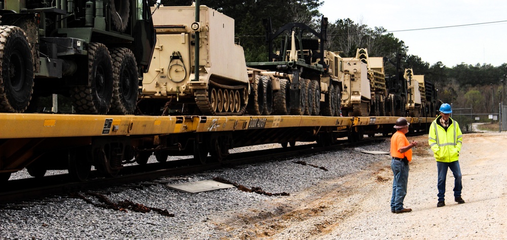 155th ABCT rail load to Fort Bliss