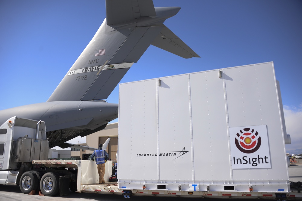 Travis delivers NASA InSight Spacecraft