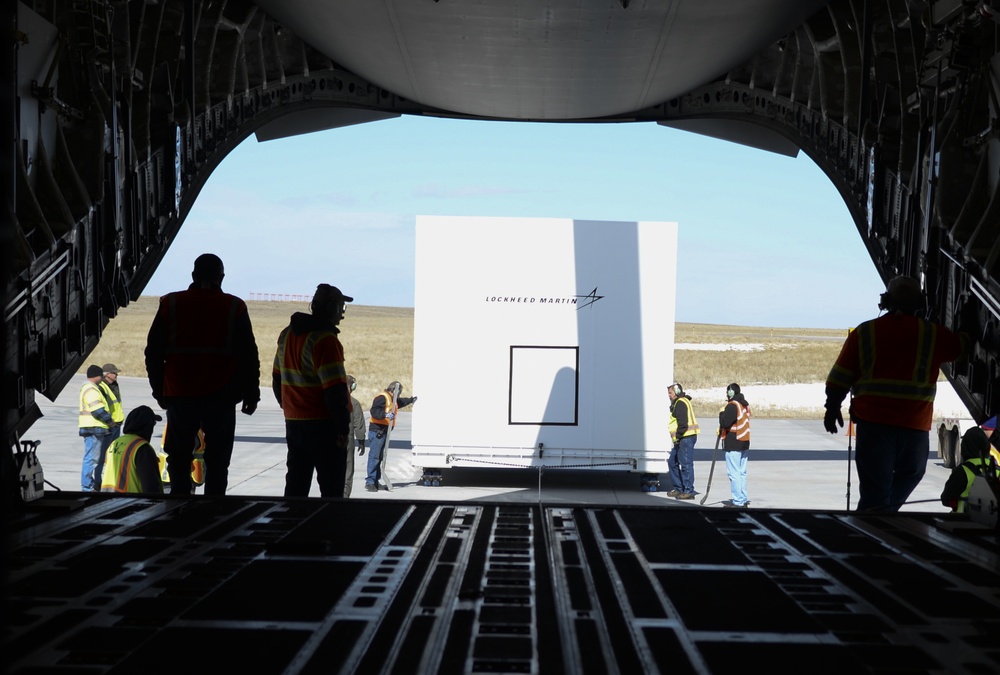 Travis delivers NASA InSight Spacecraft