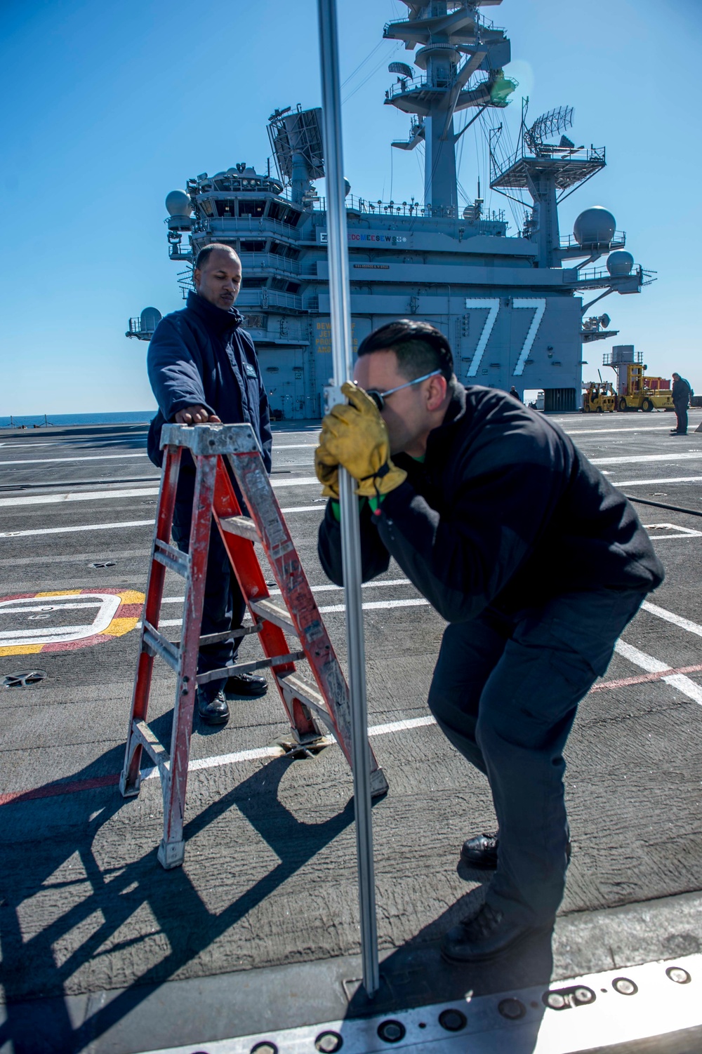 GHWB is the flagship of Carrier Strike Group (CSG) 2, which is comprised of the staff of CSG-2; GHWB; the nine squadrons and staff of Carrier Air Wing (CVW) 8; Destroyer Squadron (DESRON) 22 staff and guided-missile destroyers USS Laboon (DDG 58) and US..