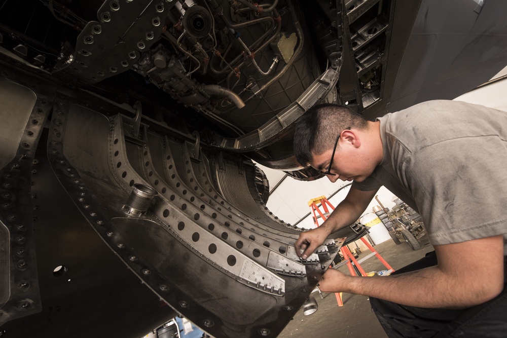 Dis-assembly required: 332 EMXS conducts F-15 phase maintenance