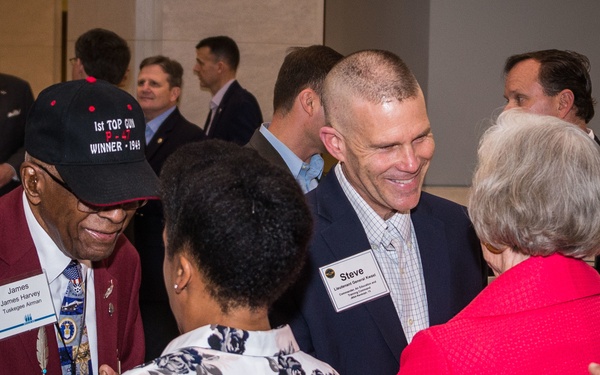 CORONA returns to Maxwell