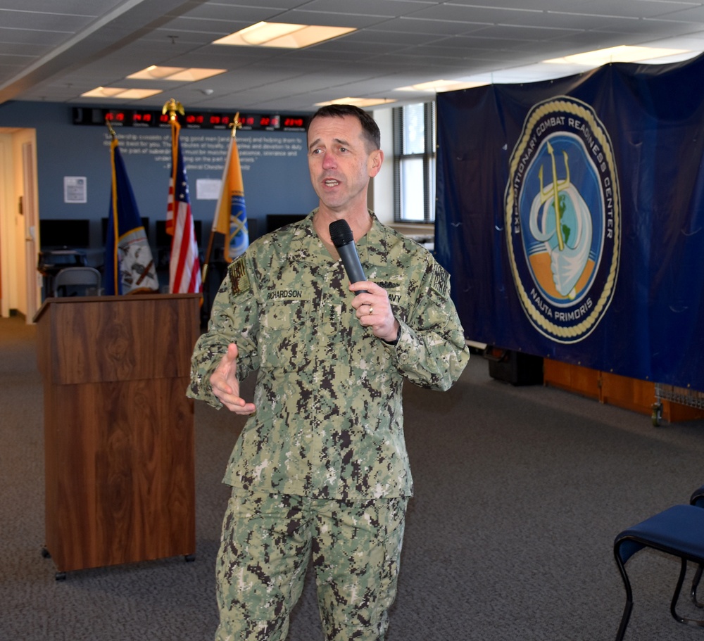 CNO Welcomes Seabees Home