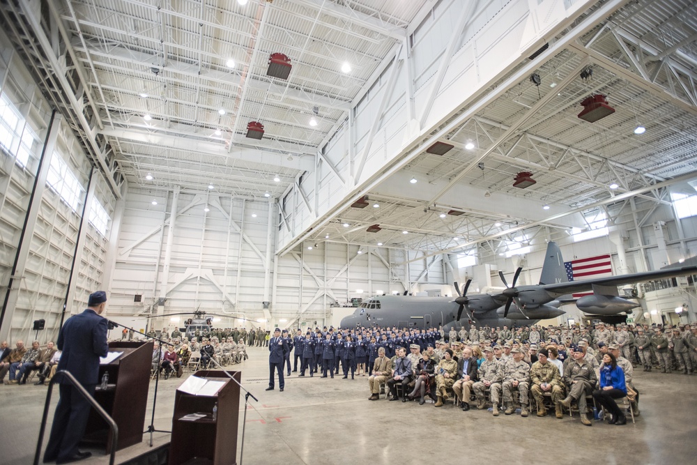 ANCHORAGE AIR GUARD WING GETS NEW COMMANDER