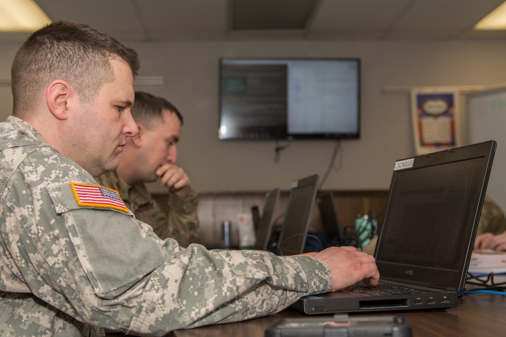 Maine National Guard Welcomes 146th Cyber Support Team