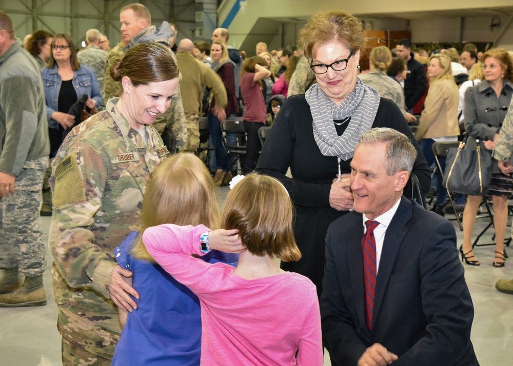 114th Fighter Wing welcomes home Airmen