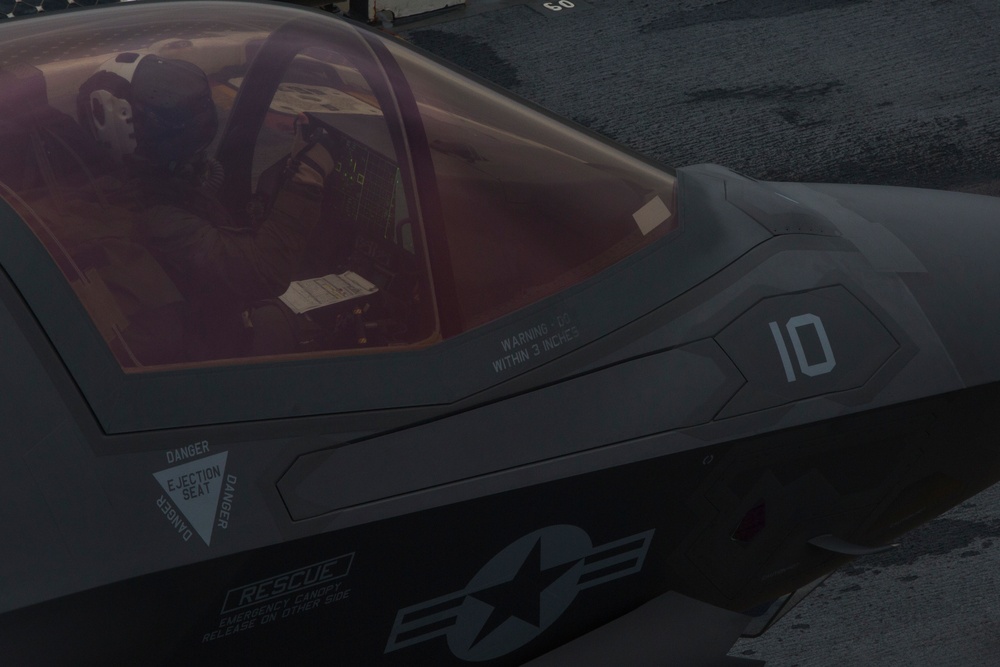 31st MEU F-35Bs Join USS Wasp for Historic Deployment