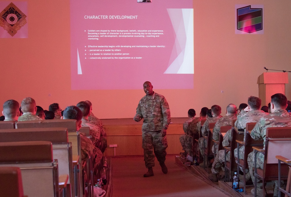 US Army Soldiers attend a leadership development class