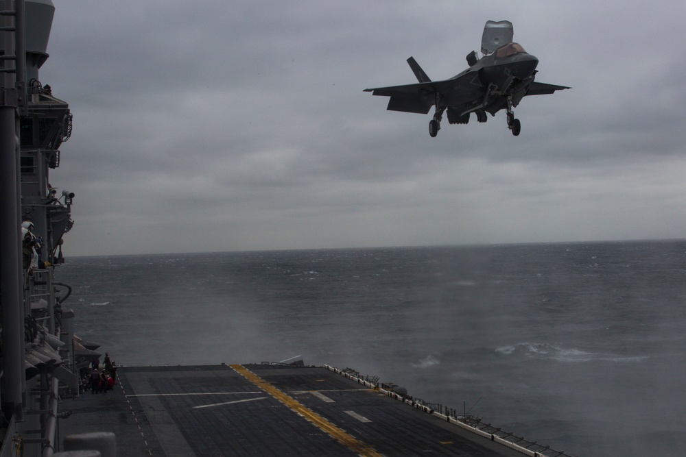 31st MEU F-35Bs Join USS Wasp for Historic Deployment