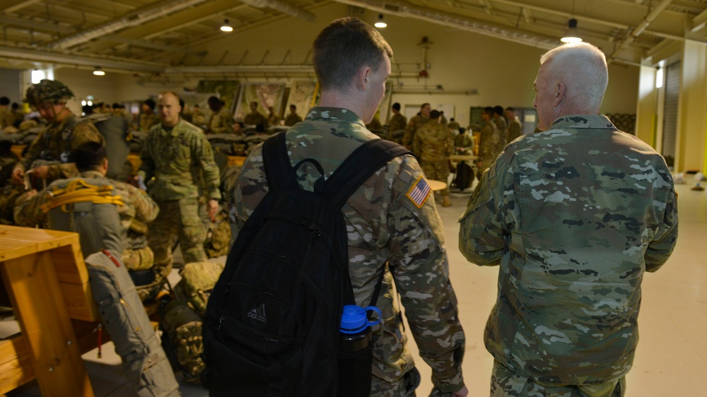U.S., Italian paratroopers train
