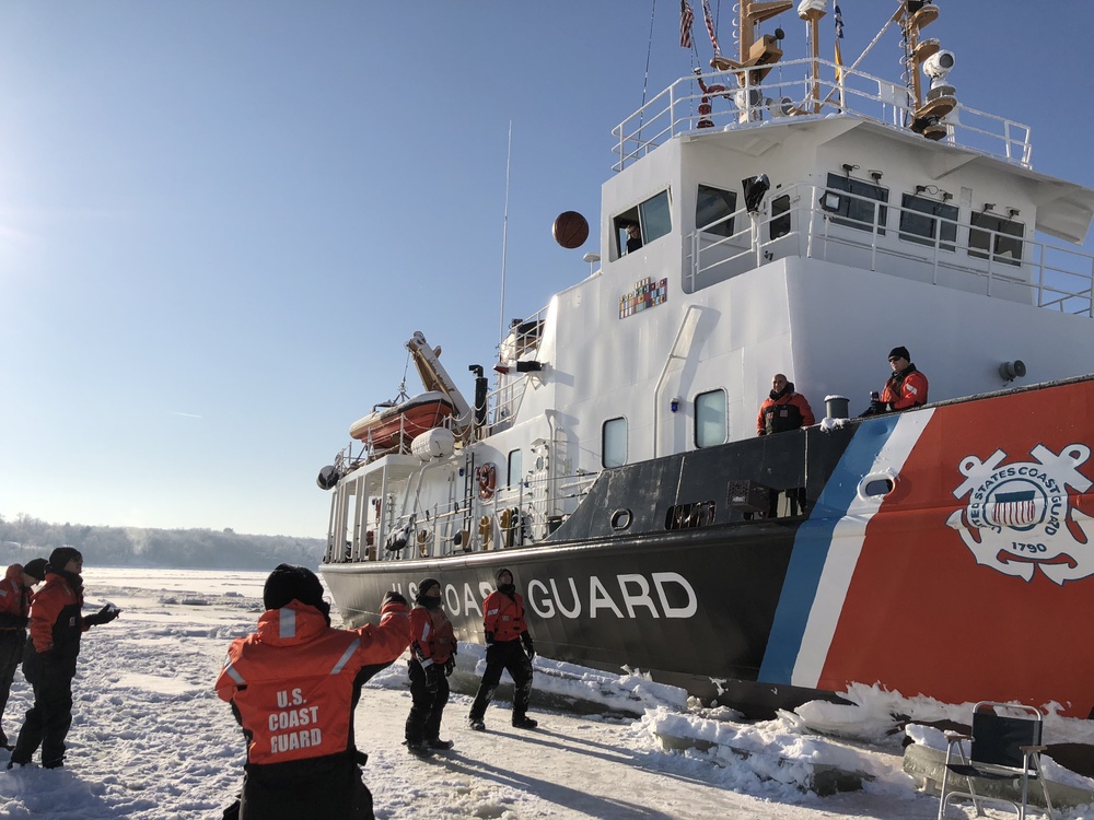Coast Guard Cutter Penobscot Bay Hove-to in Ice on the Hudson River