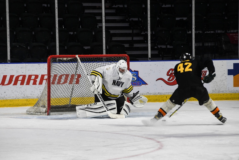 Army, Navy Face Off in 3rd Annual PNW Army vs. Navy Hockey Game
