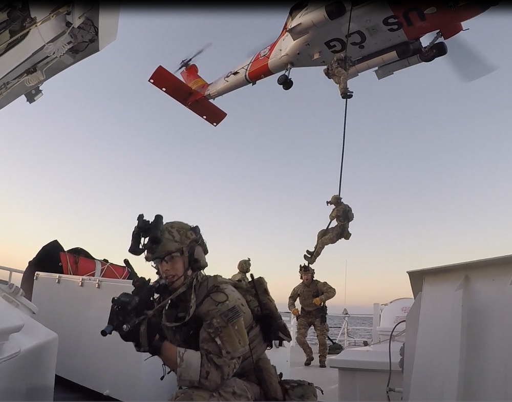 Coast Guard Maritime Security Response Team conducts fast rope training