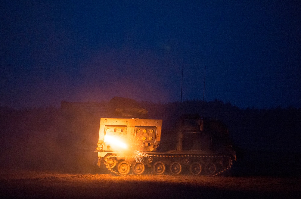 Exercise DYNAMIC FRONT 18