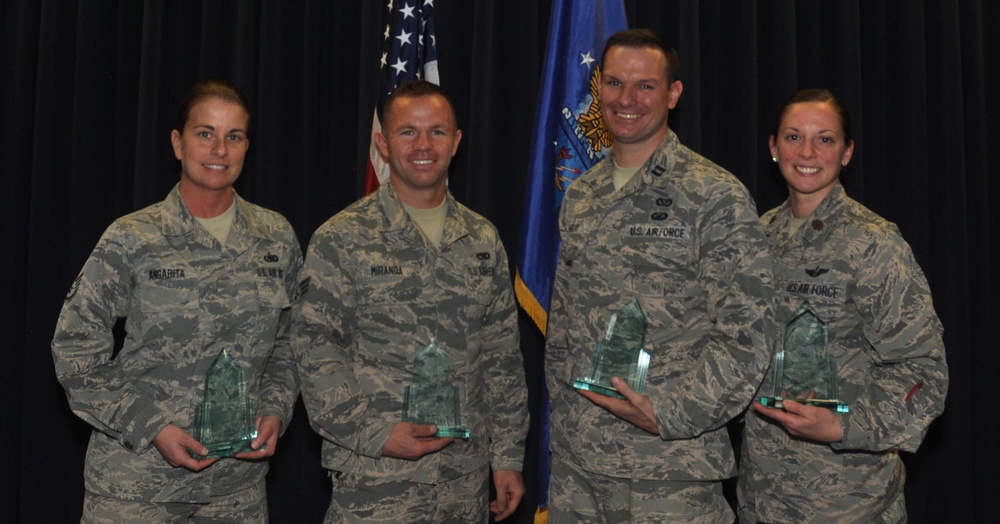 302nd Airlift Wing Quarterly Awards winners