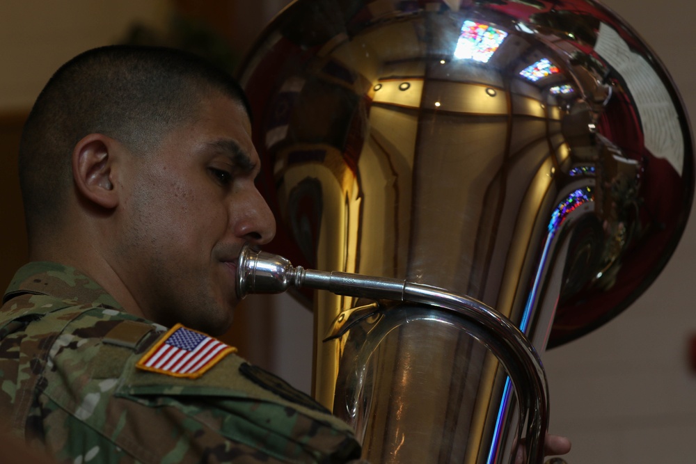 4th Infantry Division Band shares talent in weekly Fort Carson performances