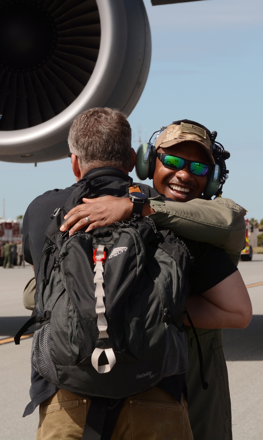 Branch Chief greets affiliate at Exercise Patriot Sands