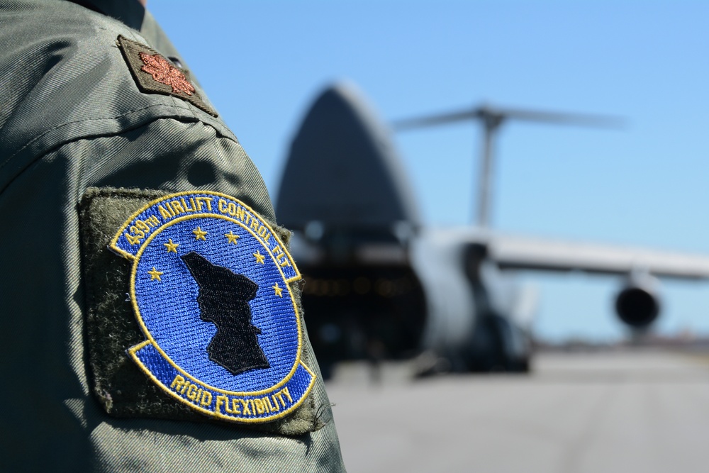 439th CRF departs Patriot Sands at Patrick AFB by C-5M Super Galaxy