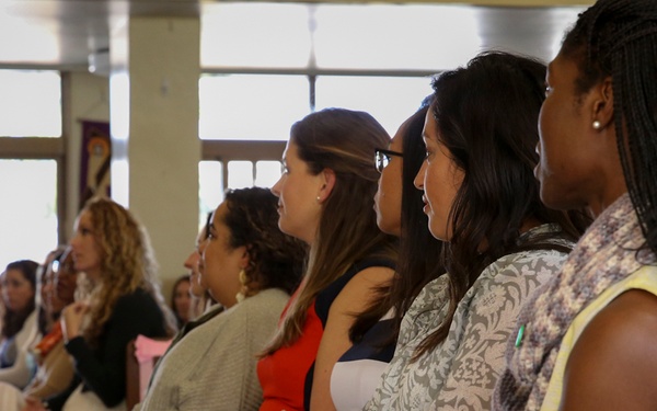 Spouses of military members graduate OLS