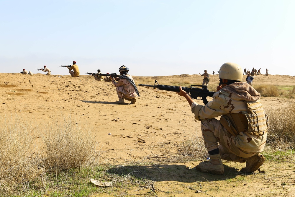 Iraqi Army conduct platoon tactics at Besmaya Range Complex