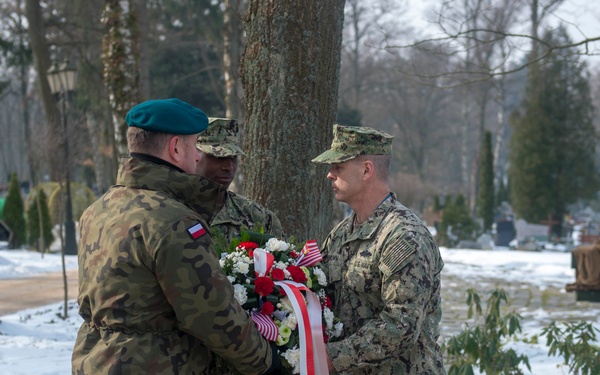 Naval Support Facility Redzikowo Hosts Polish Army