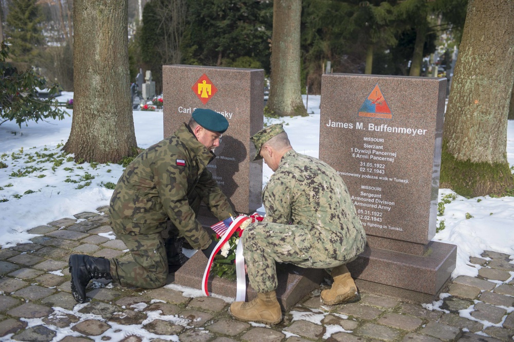 Naval Support Facility Redzikowo Hosts Polish Army