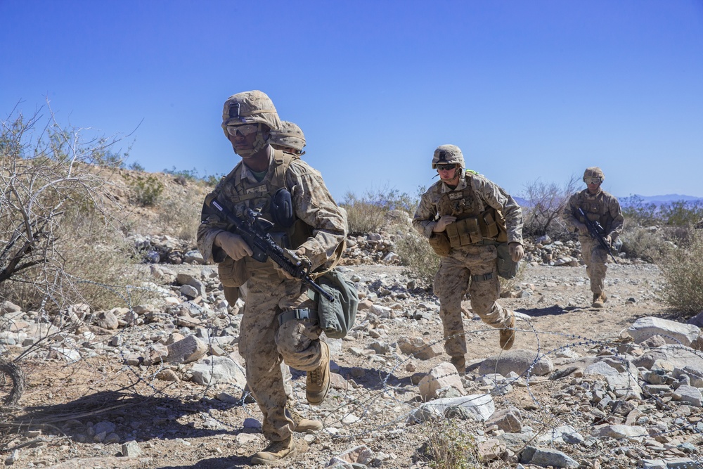 Marines with 3/4 conduct Range 400