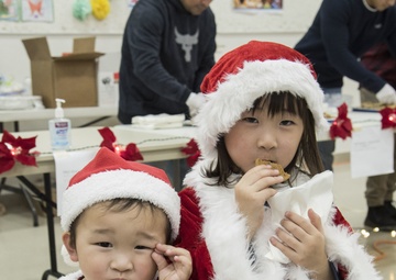 Team Misawa lights Japanese community with holiday spirit