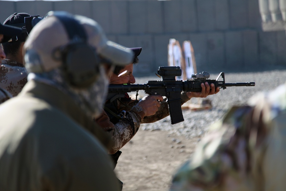 Iraqi Hostage Rescue Team Training