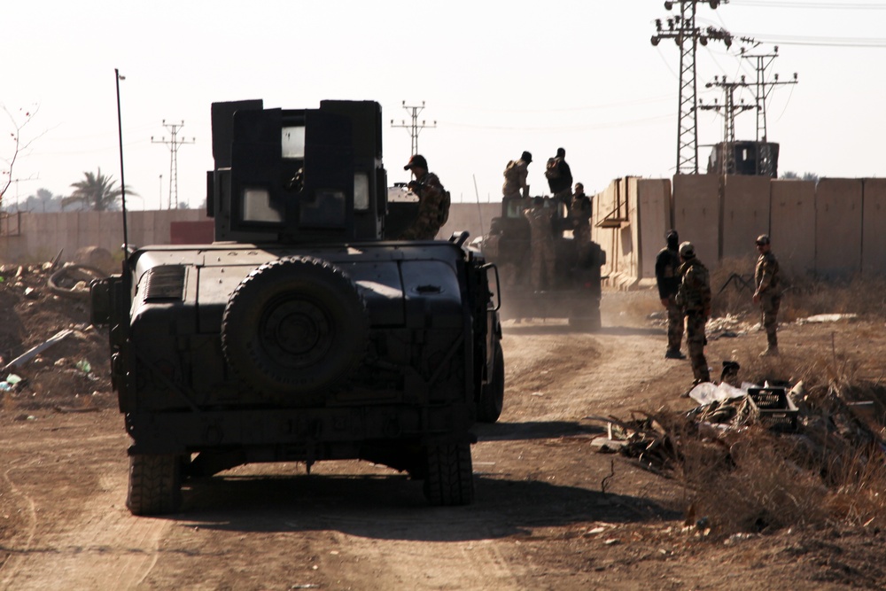 French coalition forces train the Iraqi Special Operation Force