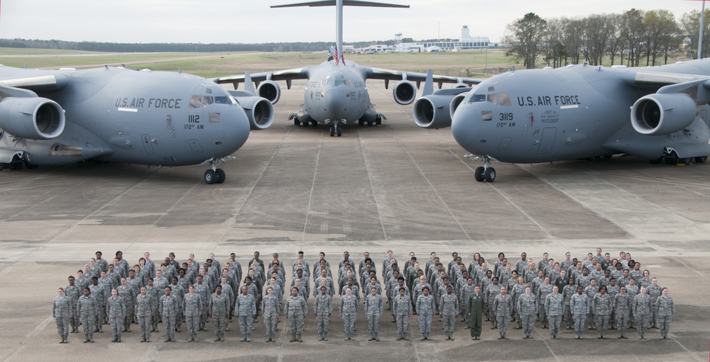 172d Airlift Wing Women Group Photo