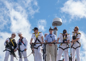 USS Tucson Returns to Pearl Harbor