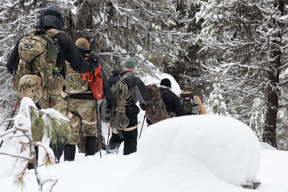 ASOS Airmen conduct state emergency response training with local civilians