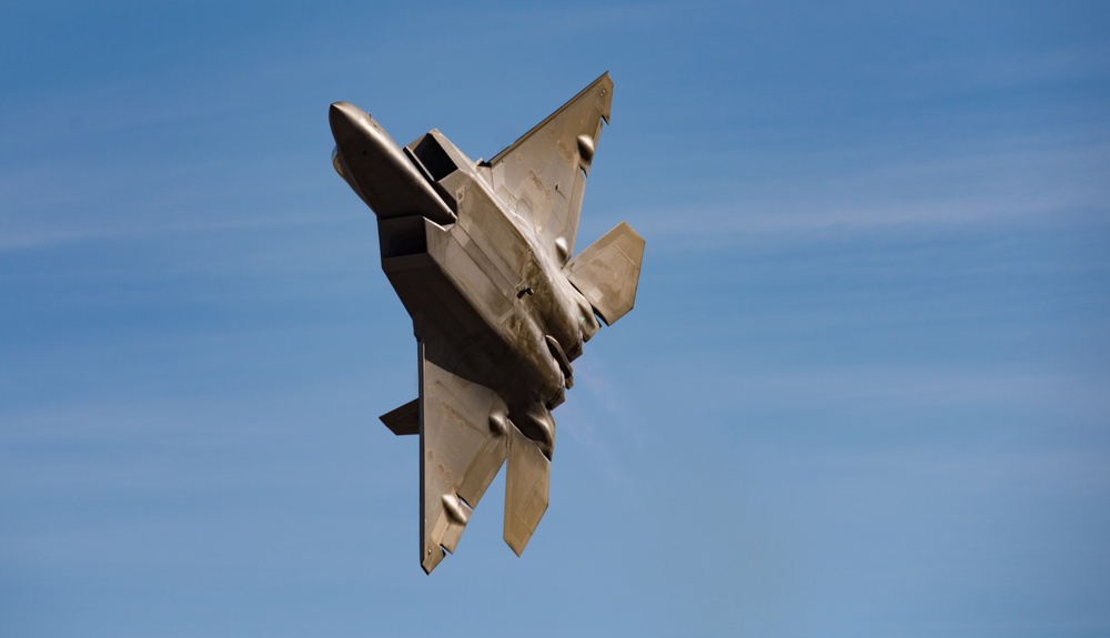 Langley Airmen showcase Raptor at Heritage Flight