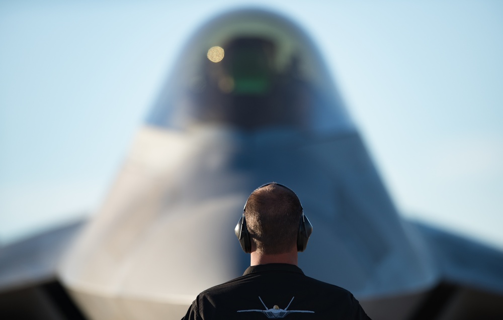 Langley Airmen showcase Raptor at Heritage Flight