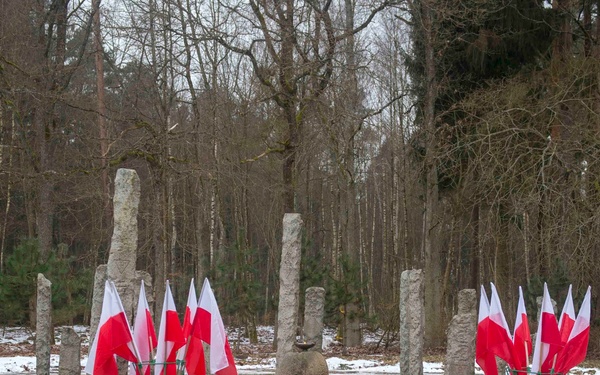 Naval Support Facility Redzikowo Hosts Polish Army