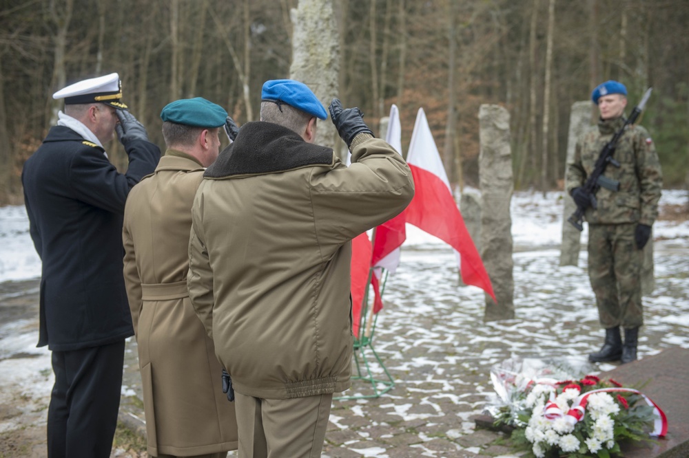 Naval Support Facility Redzikowo Hosts Polish Army