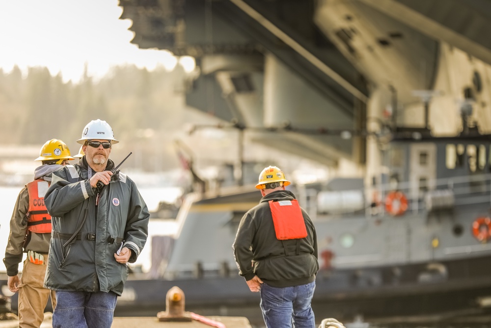 USS Nimitz (CVN 68) Docking