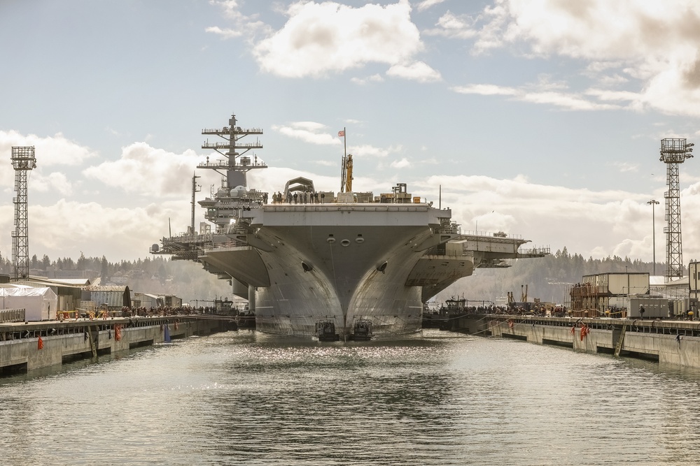 USS Nimitz (CVN 68) Docking