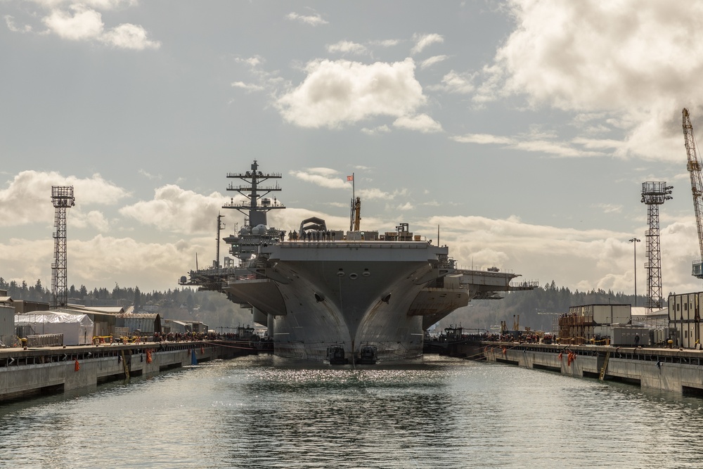 USS Nimitz (CVN 68) Docking